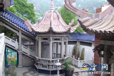 ���ֵܻ�����Ԫ���������η�Ĺ(��ͼ)