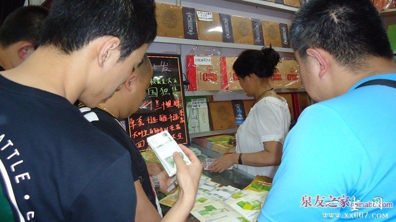 D˽.jpg