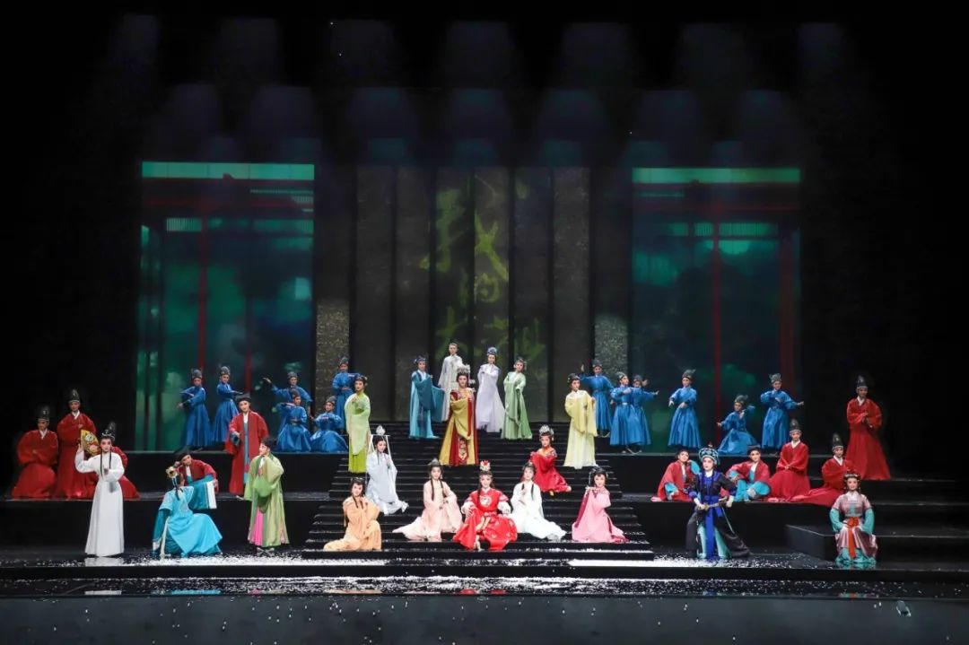 演出图1.jpg